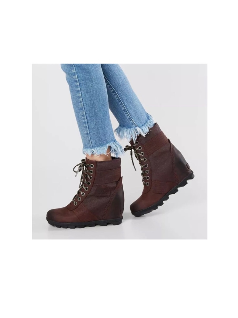 LIKE NEW Sorel Lexie waterproof burgundy leather lace wedge booties